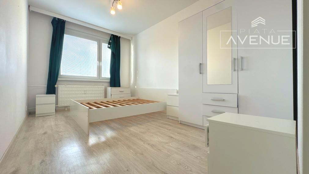 Piata Avenue | Na prenájom zariadený byt 3+1, Žilina - Solinky