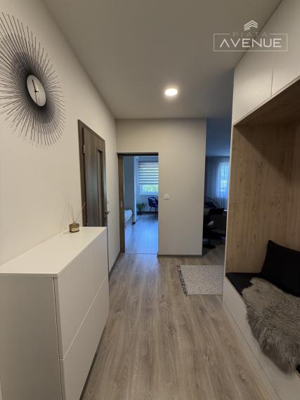 EXKLUZÍVNE!!! CENTRUM NOVOSTAVBA 2+kk RAJECKÉ TEPLICE (59m2) s loggiou