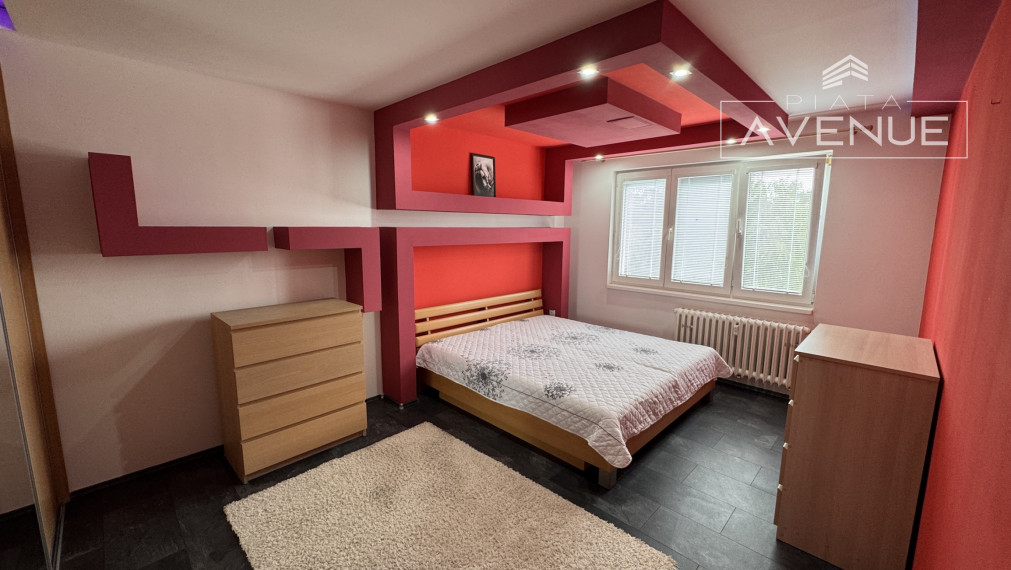 Na prenájom zariadený byt 2+1 , Žilina - Hliny (57m2) s balkónom