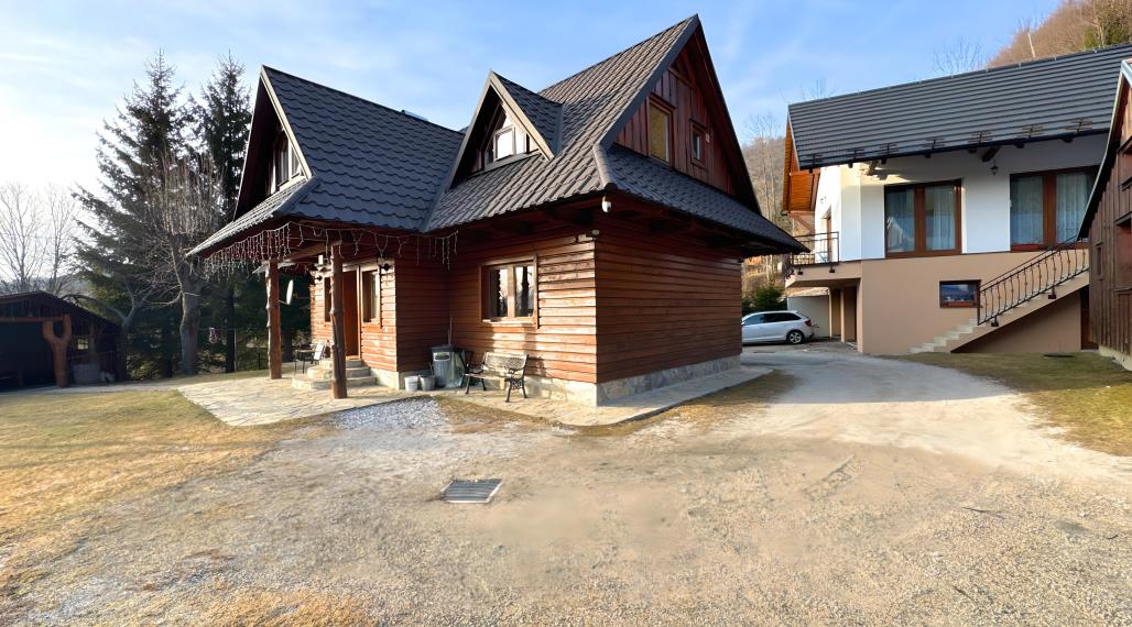 Nehnuteľnosť, ktorá zarába – bývanie s možnosťou prenájmu chát