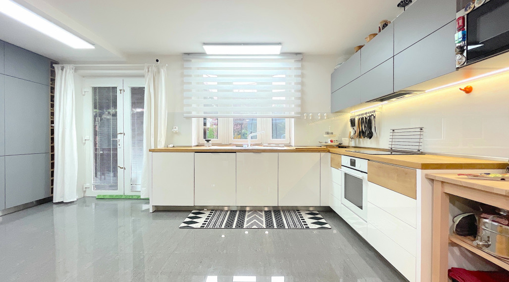 NA PRENÁJOM / DOM / TEPLIČKA NAD VÁHOM