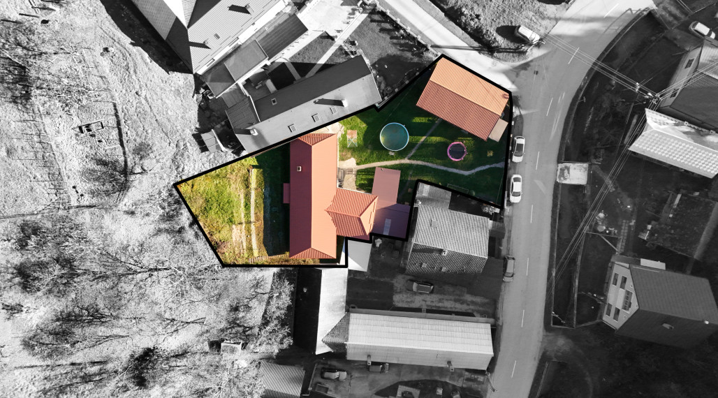 Piata Avenue | Rodinný dom s pozemkom (942 m2) - Paština Závada