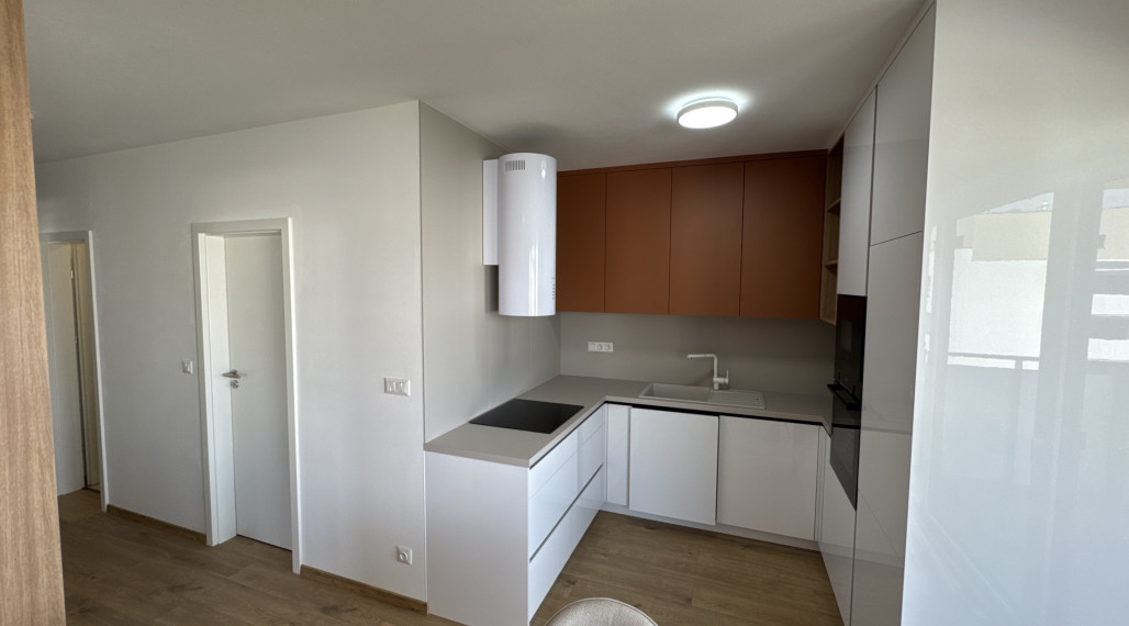 ZARIADENÁ NOVOSTAVBA 3+kk TRENČÍN (65m2) s balkónom a parkovacím státím