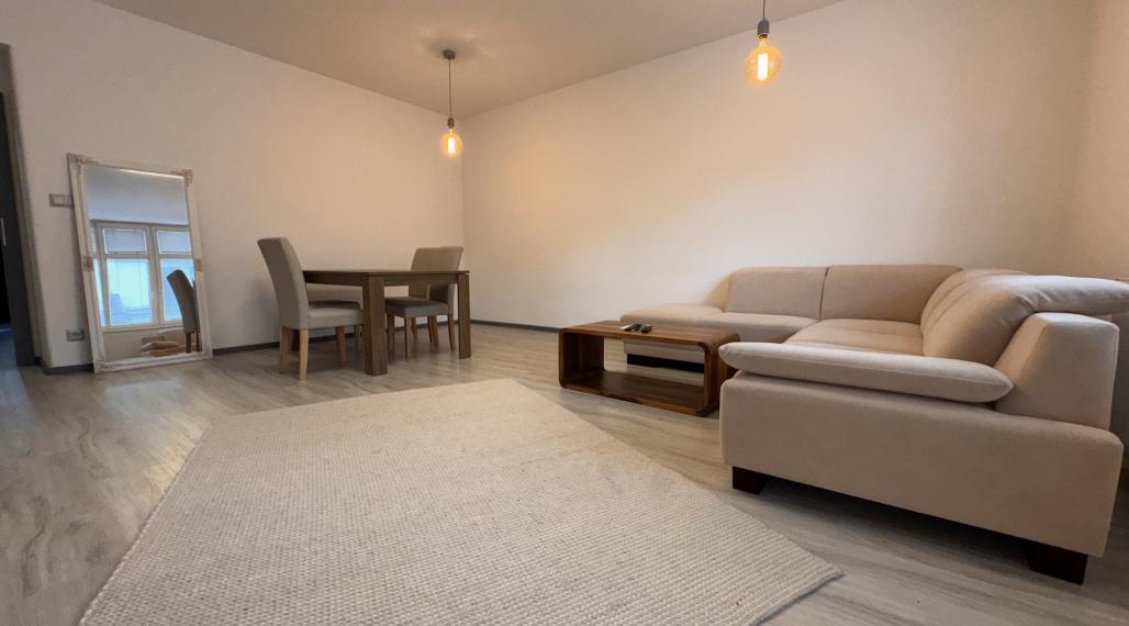 Na prenájom kompletne zrekonštruovaný byt 2+1 , Žilina - Širšie centrum (70m2)