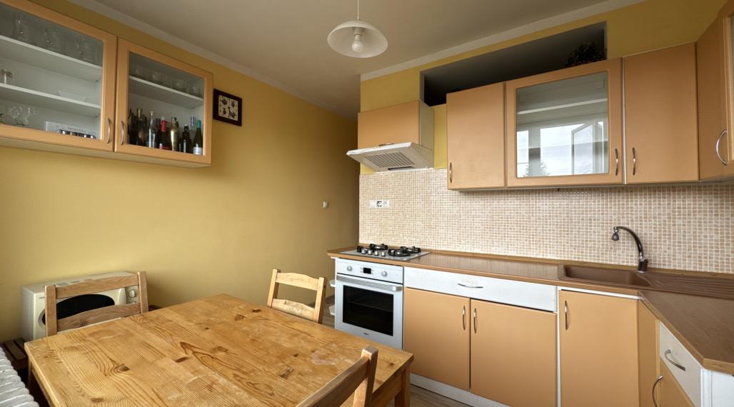 ZARIADENÝ BYT 2+1 , Žilina - Hliny VIII (62m2) , loggia a balkón