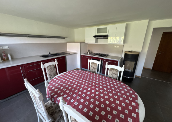 Rodinný dom na prenájom 4+1 , Žilina - Rajecké Teplice (800m2)