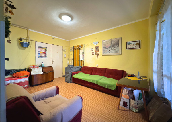 Piata Avenue | Tehlový 3-izbový byt + 2 pivnice – Martin, širšie centrum | 0005