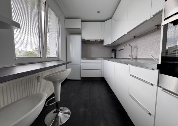 Na prenájom zariadený byt 2+1 , Žilina - Hliny (57m2) s balkónom