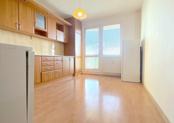 (Rezervované!!!)NA PREDAJ / 2 - IZBOVÝ BYT / ŽILINA - HÁJIK