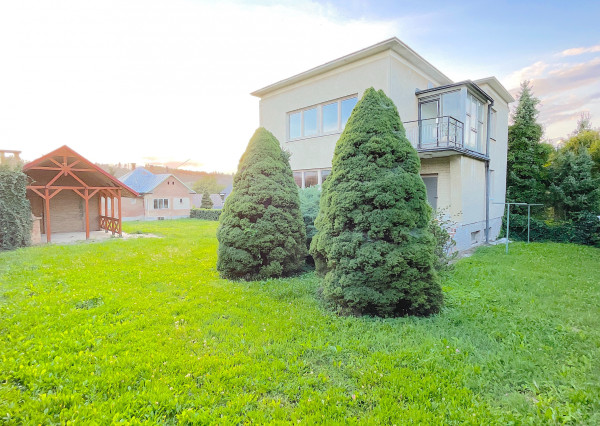 Piata Avenue | Na predaj rodinný dom - Lietavská Lúčka