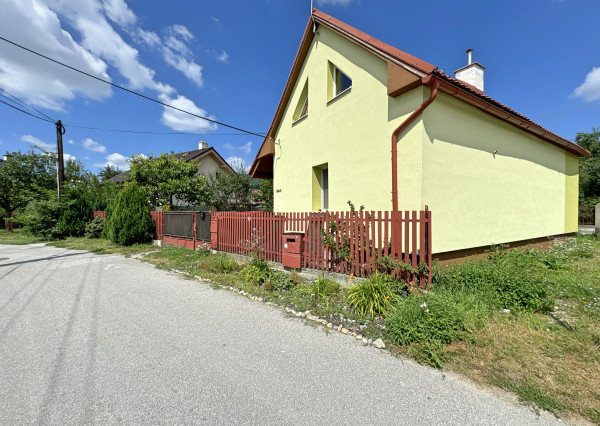 Piata Avenue |  Útulný rodinný dom - Teplička nad Váhom