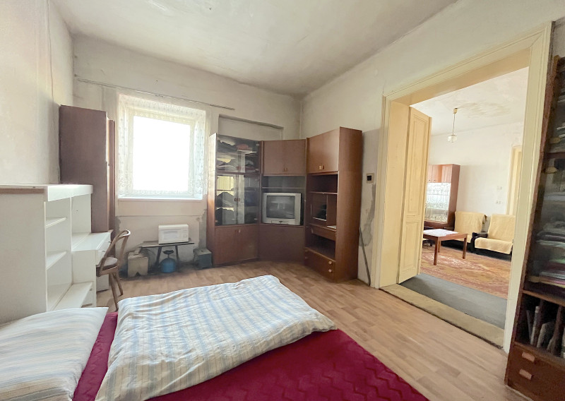PREDANÉ!!! TEHLOVÝ RODINNÝ DOM 4+1 , ŽILINA-HLINÍK NAD VÁHOM (660m2)